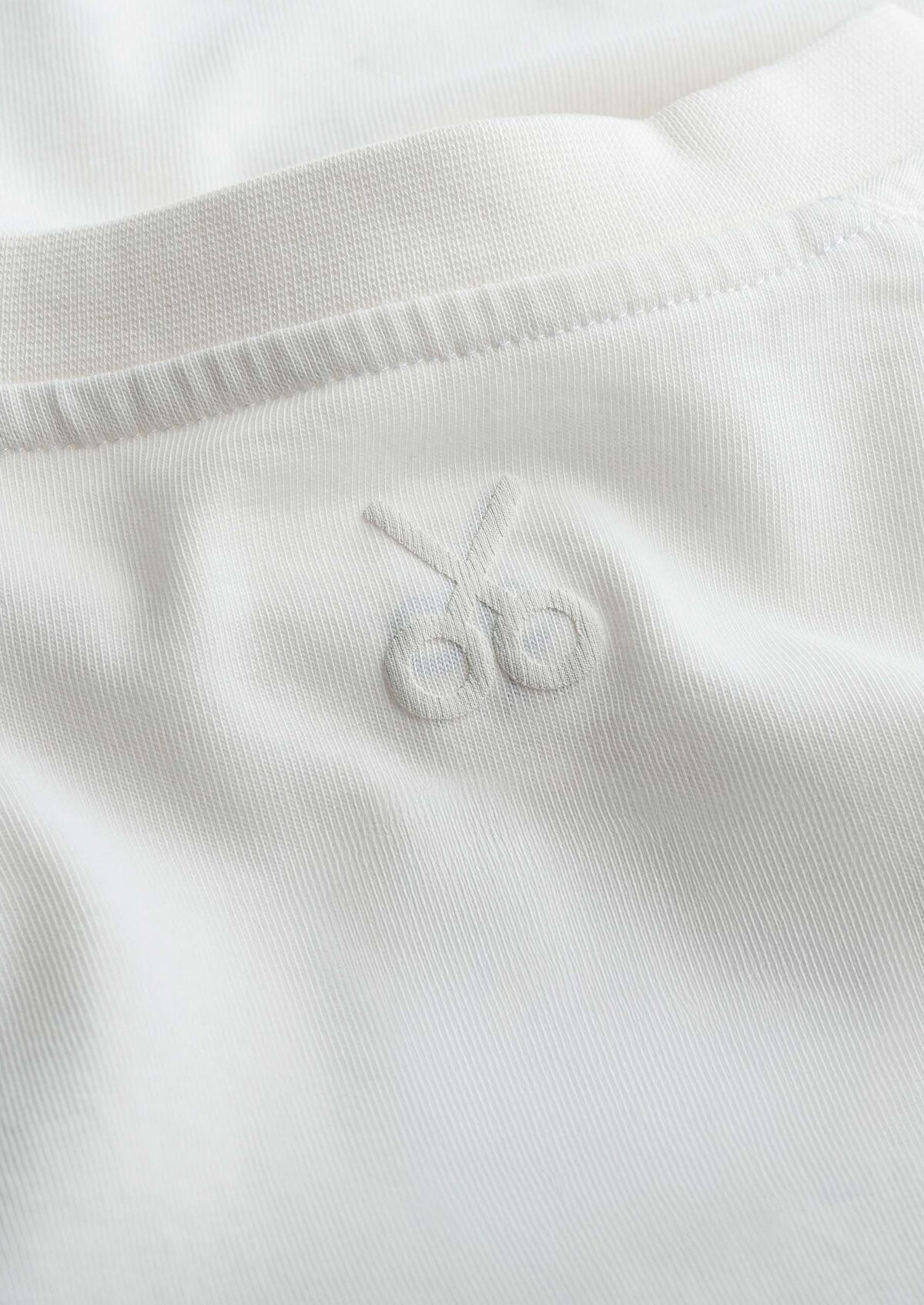 Urban - Off White