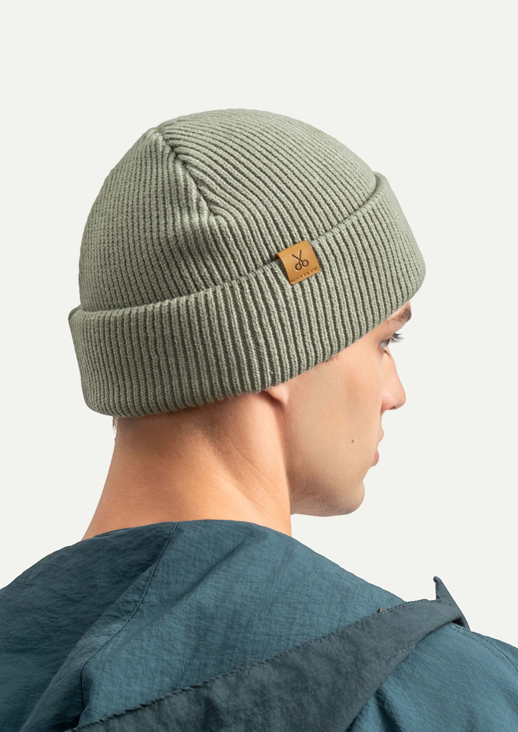 Gray Unisex Ribbed Knit Beanie | KAFT (Kapelo - Concrete)