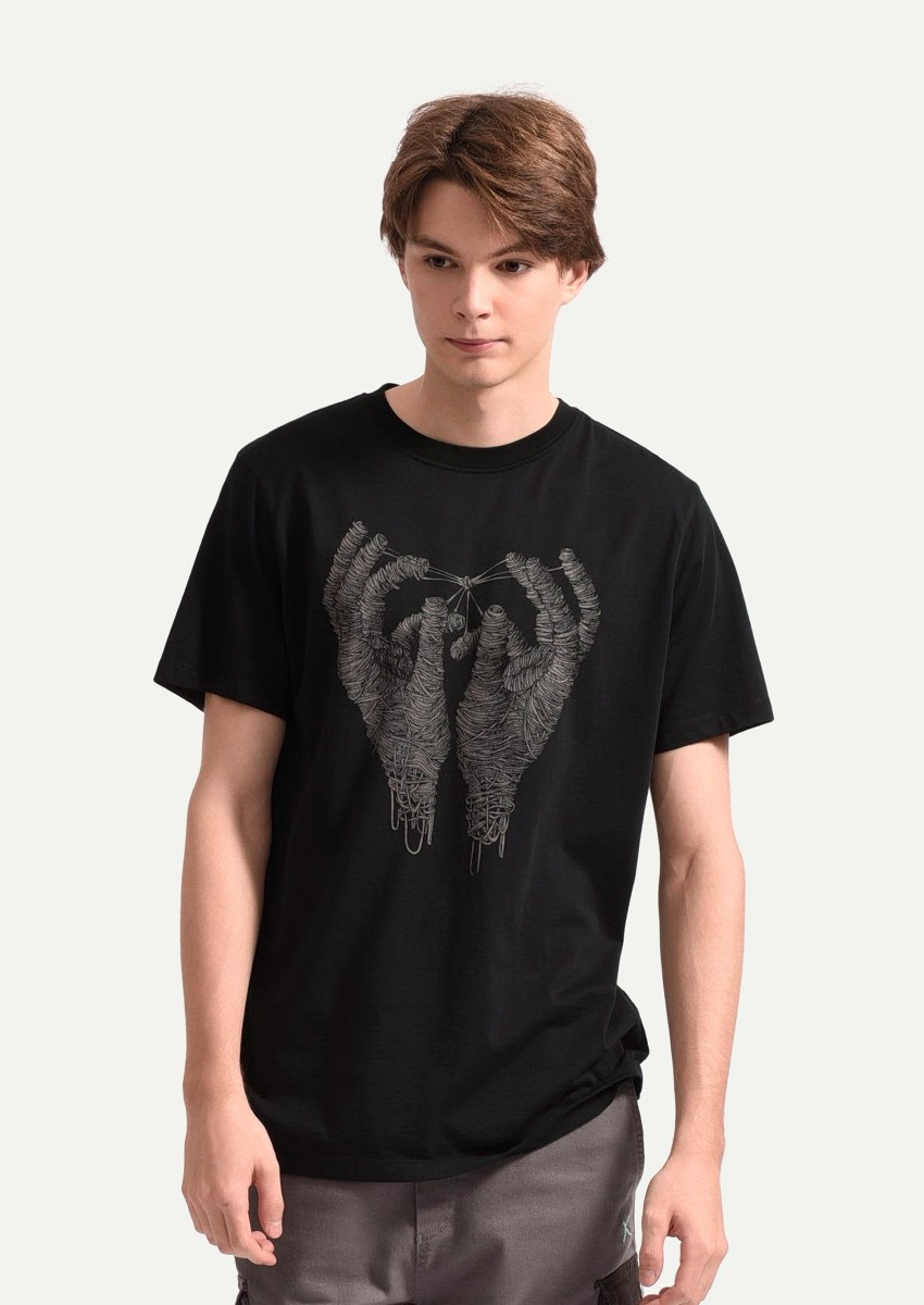 Mano Unus - Creative Tshirt