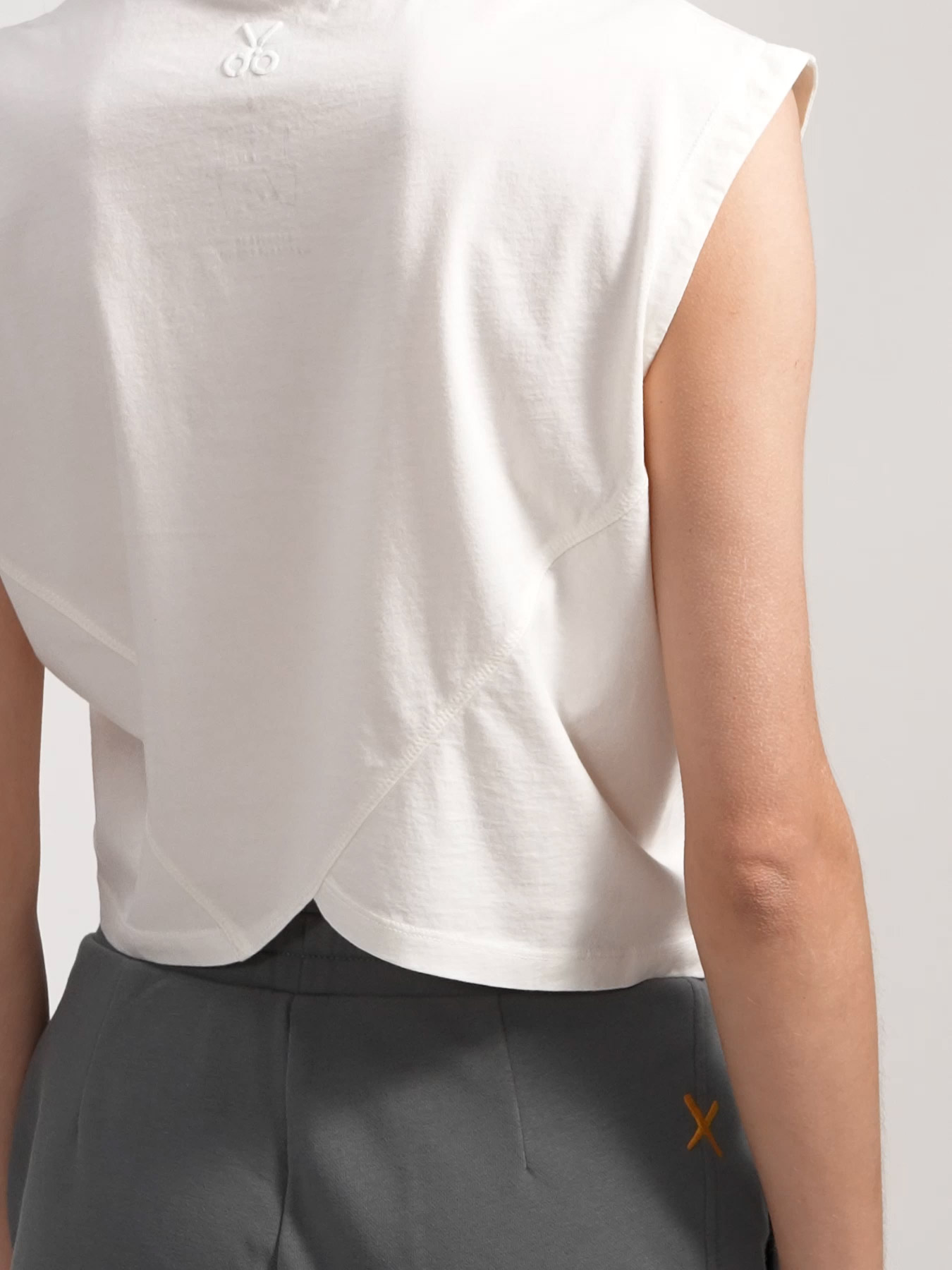 Igami - Off White